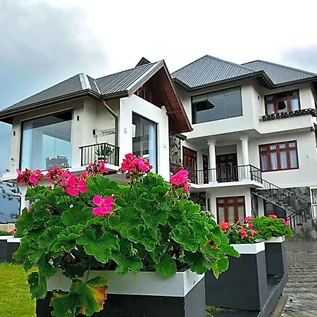 Mount Royal Hotel 3*