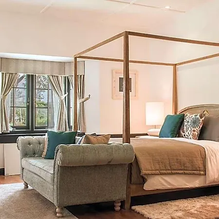 Oliphant Boutique By Amaya Hotel