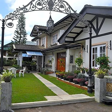 Guest house Cocoon Hills 4*