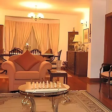 Guest house Cocoon Hills