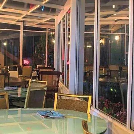 The Rock Hotel Nuwara Eliya