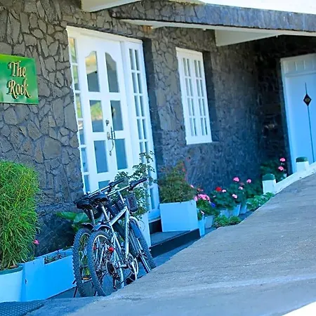 Hotel The Rock 3*