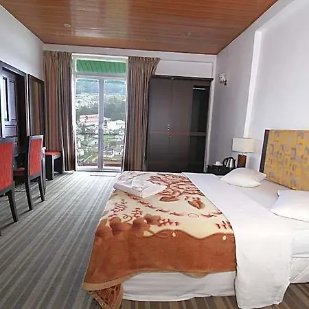 Ashley Nuwaraeliya 3*