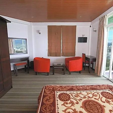 Ashley Nuwaraeliya 3*