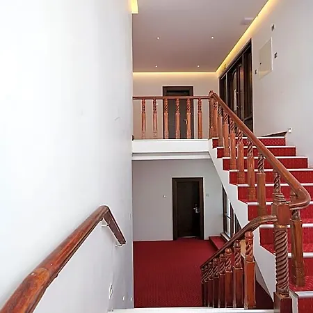 Hotel Galway Forest Nuwara Eliya