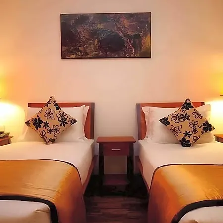 The Golden Legacy Hotel 3*