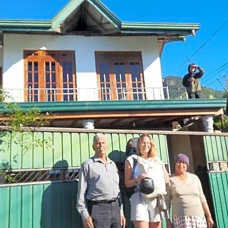 Hotel Green Villa *