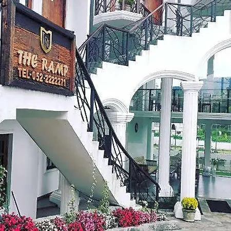 The Ramp 3* Nuwara Eliya