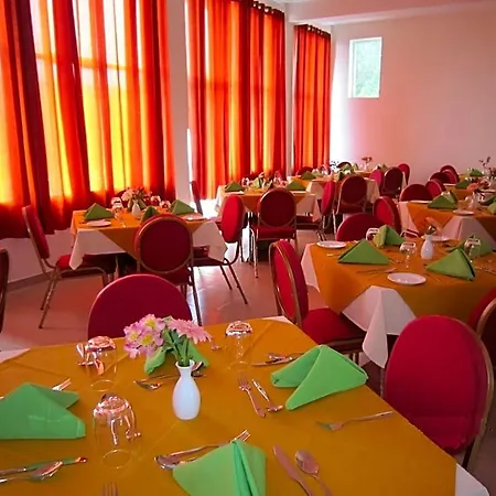 Auslink Hotel