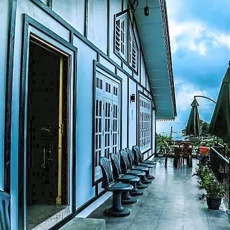 Himawari Hills And Guest house 2*
