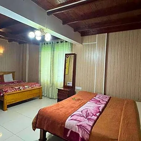 Himawari Hills And Guest house