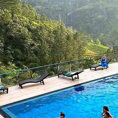 Ramboda Falls Nuwara Eliya