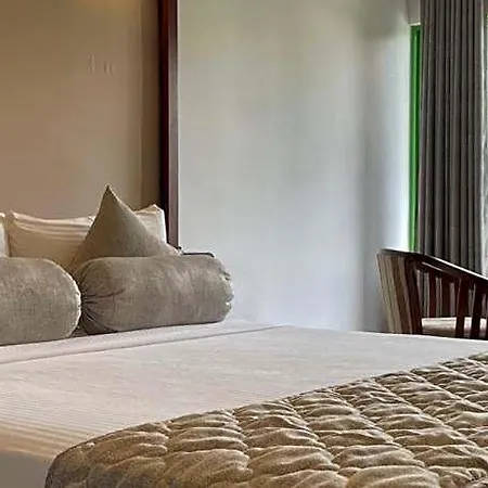 Ramboda Falls Hotel