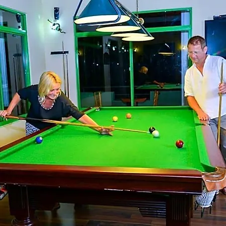 Ramboda Falls Hotel 4*