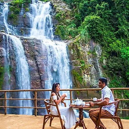 Ramboda Falls 4* Nuwara Eliya