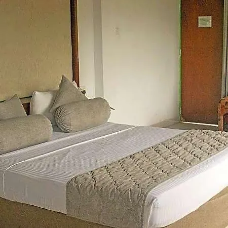 Ramboda Falls 4*