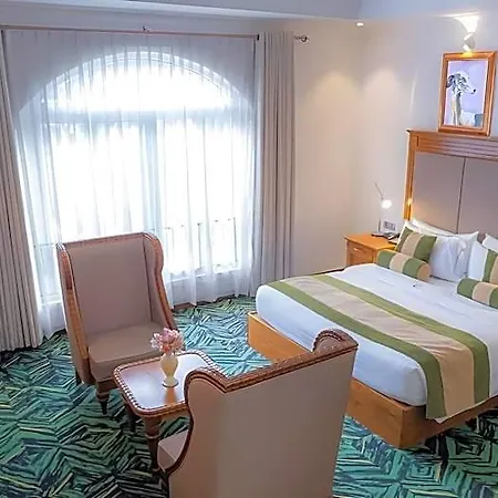 Hotel Araliya
