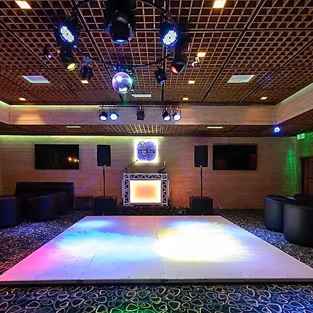 Araliya Hotel