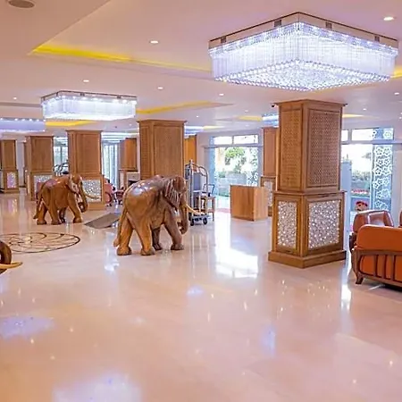Araliya Hotel 5*