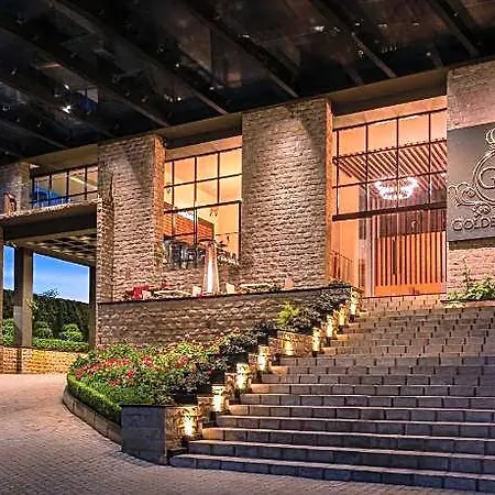 The Golden Ridge 3*