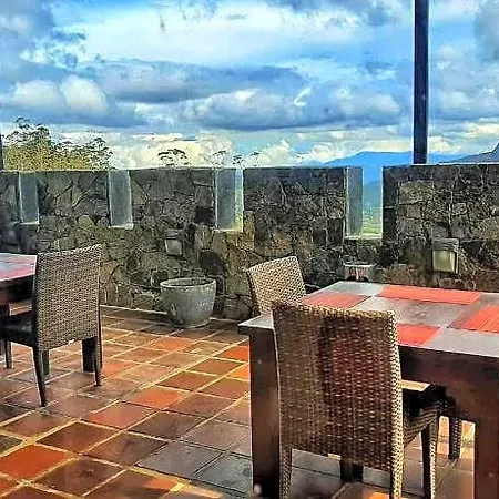 Hotel Windshire Nuwara Eliya
