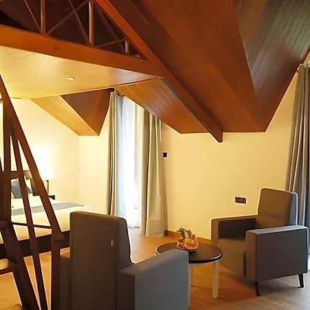 Hotel Single Tree Mount 4*