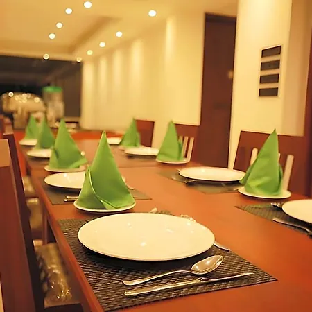 Hotel Single Tree Mount Nuwara Eliya