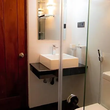 Hotel Single Tree Mount