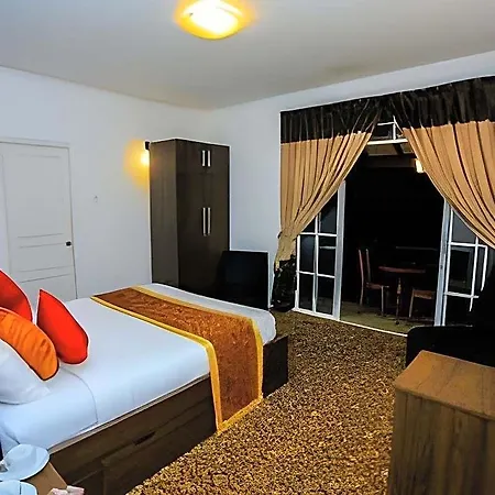 Bluefield Hotel- Nuwara Eliya