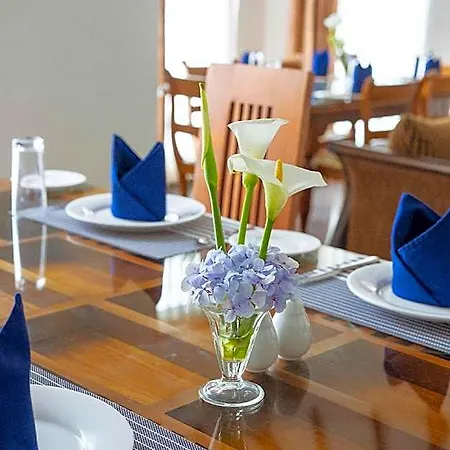 Aaradhya Hotel