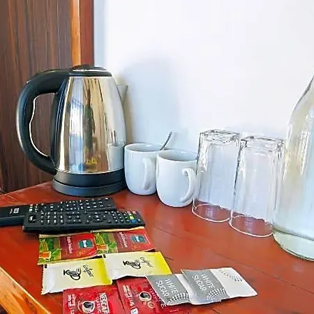Aaradhya Hotel 4*