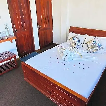 Aaradhya 4*