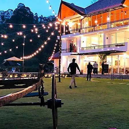 Hotel Serenemo Eco 4*