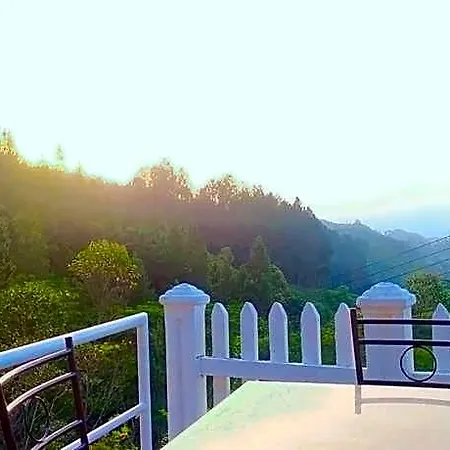 Lassana Hotel 3*