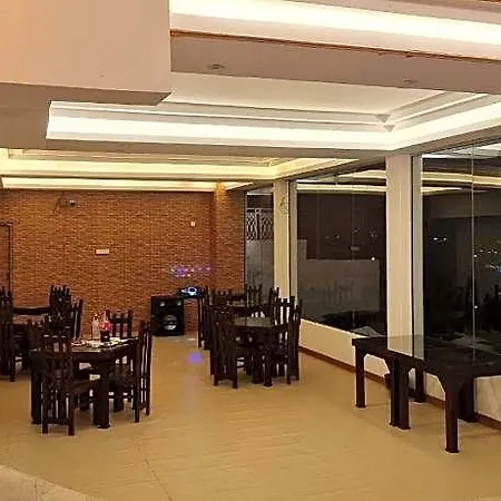 Hotel Rich