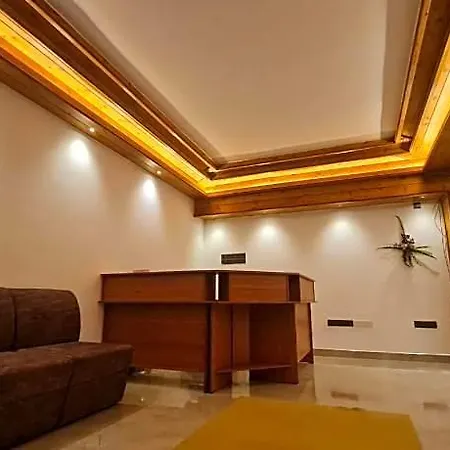 Rich Hotel Nuwara Eliya