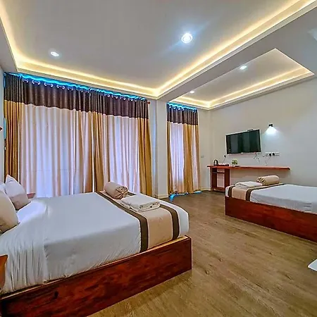 Rich Nuwara Eliya