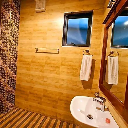 Rich Hotel Nuwara Eliya