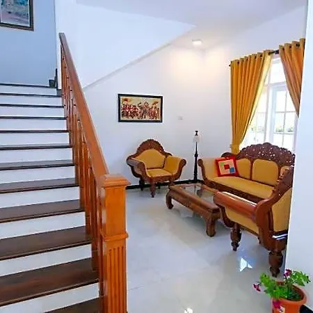Queensland 3* Nuwara Eliya