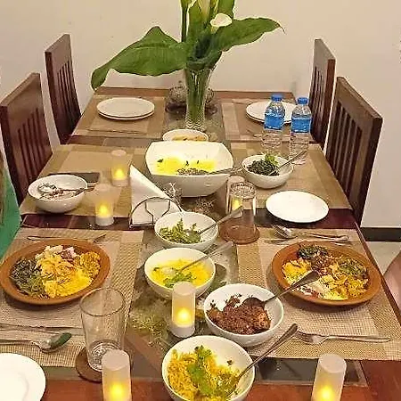 Queensland Hotel Nuwara Eliya