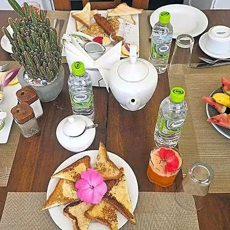 Queensland Nuwara Eliya