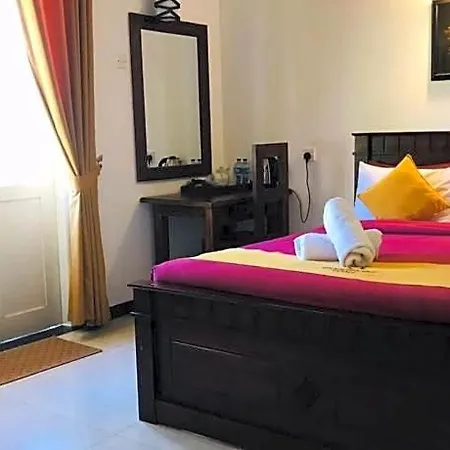 Hotel Queensland Nuwara Eliya