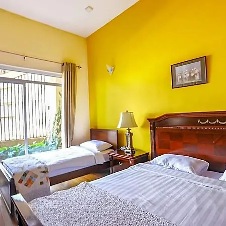 Hotel Acacia