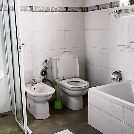 Hotel Acacia 3*