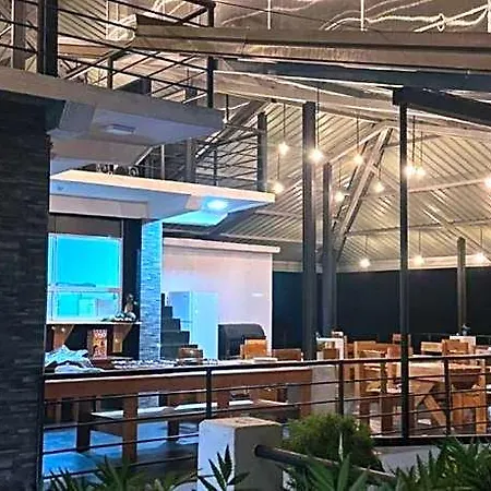 Hotel Singing Hills 5*