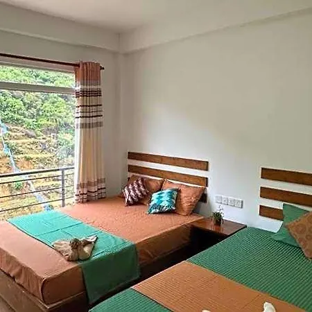 Singing Hills Hotel