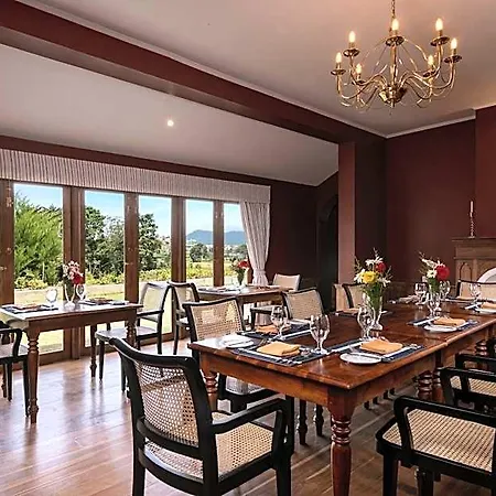 Jetwing Broomfield Hotel 5*