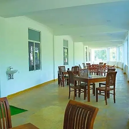 Glenloch Tea Factory Hotel 4*