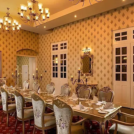The Westbury Palace Hotel