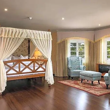 The Westbury Palace 5*